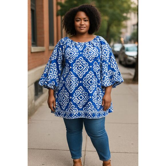 Calessa Scoop Neck 3/4 Flare Sleeve Blue/ White Women's Pullover Blouse Large - Picture 1 of 9